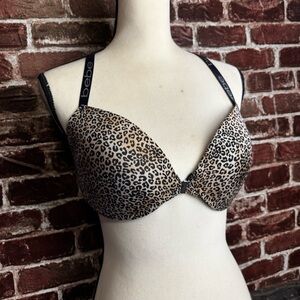 New Bebe Animal Print Bra 38C - no tag